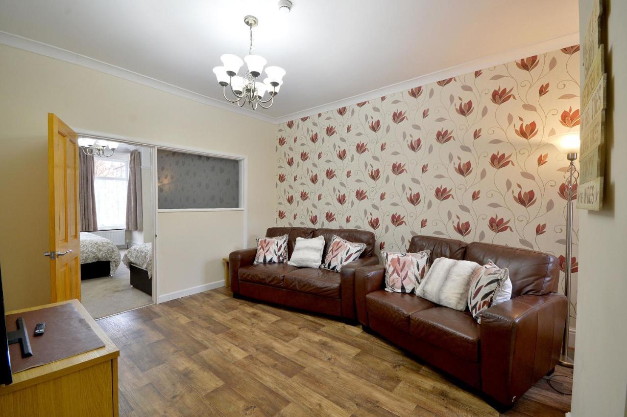 Spacious Modern Ground Floor Apartment, For Up To 6 Guests Scarborough Exterior photo